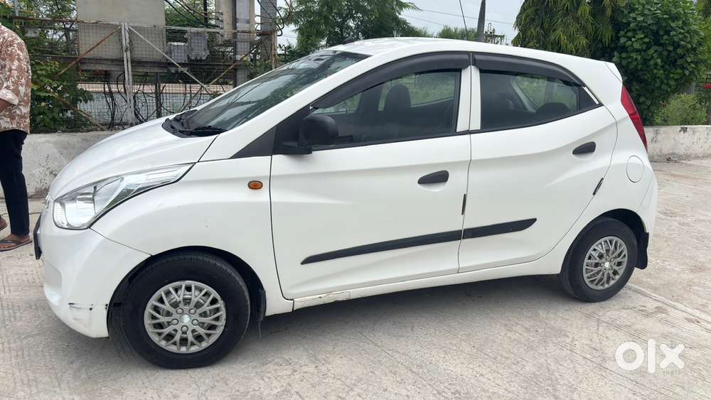 Hyundai Eon Petrol Well Maintained