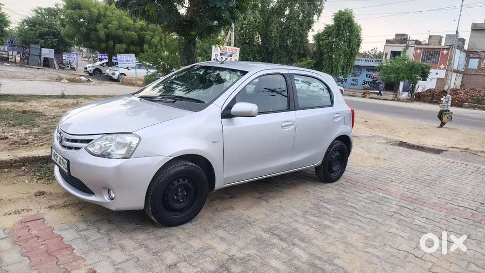 Toyota Etios Liva 2012 Car