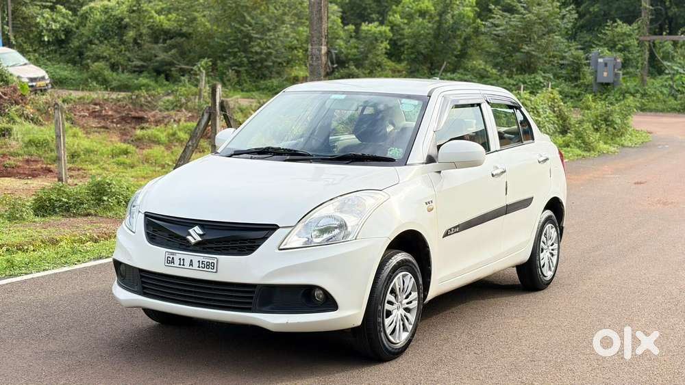 Maruti Suzuki Swift Dzire 1.2 Lxi Bsiv, 2015, Petrol