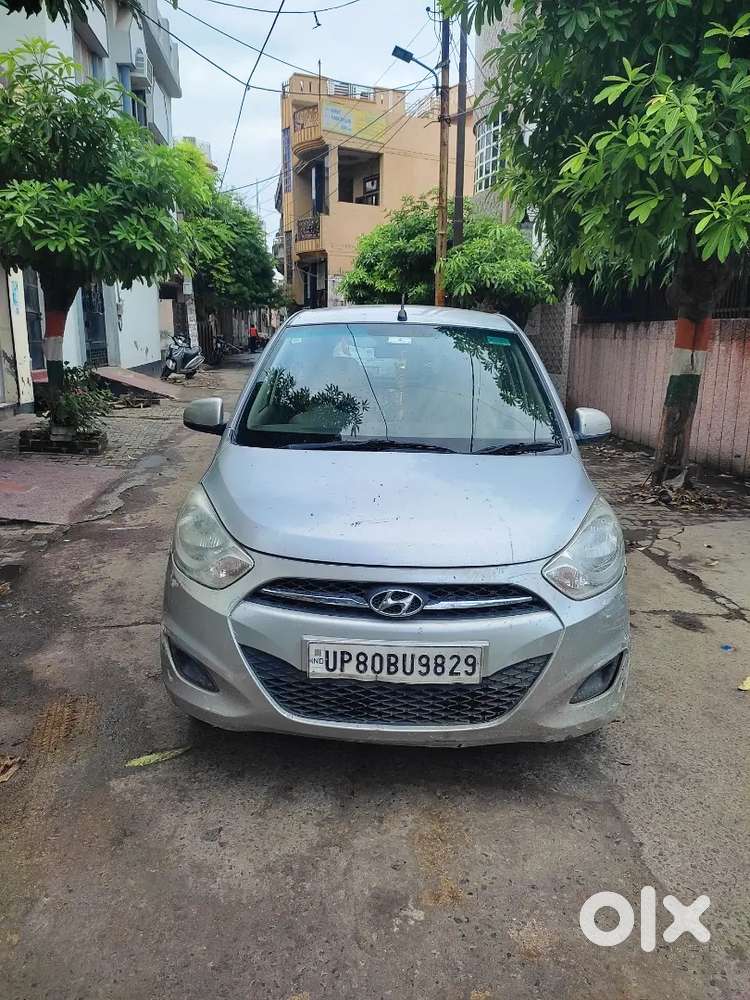 Hyundai I10 Sportz Petrol 2011