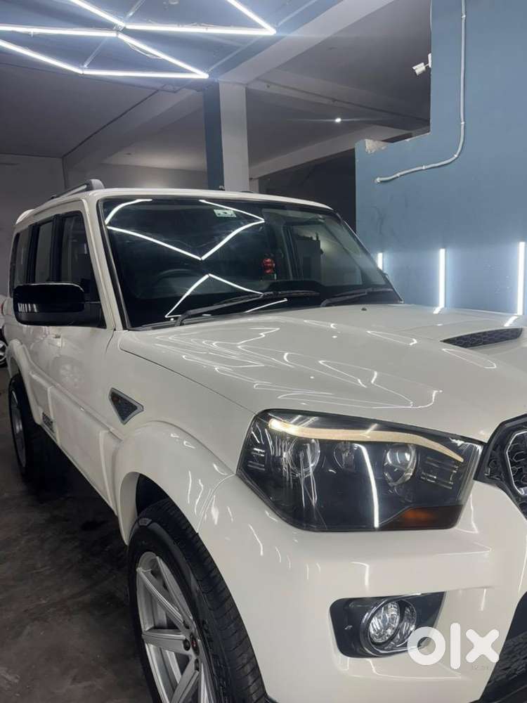 Mahindra Scorpio  2014
