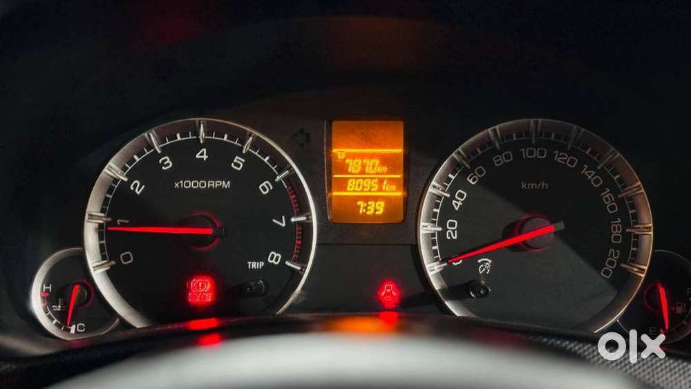 Maruti Suzuki Swift Vxi + Manual, 2016, Petrol