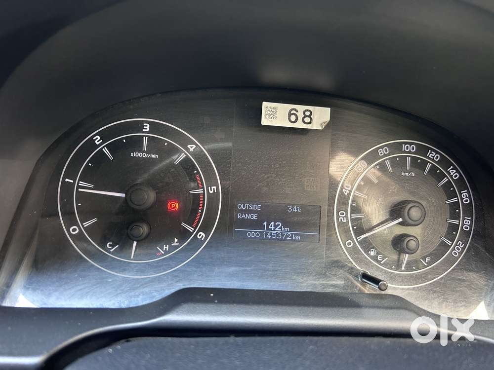 Toyota Innova Crysta 2.4 G Mt 7 Str, 2017, Diesel