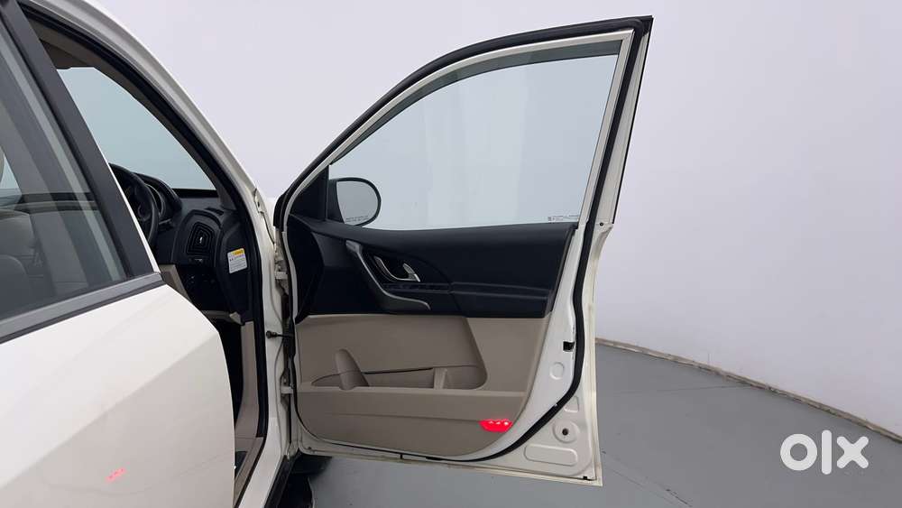 Mahindra Xuv500 W10 At, 2017, Diesel