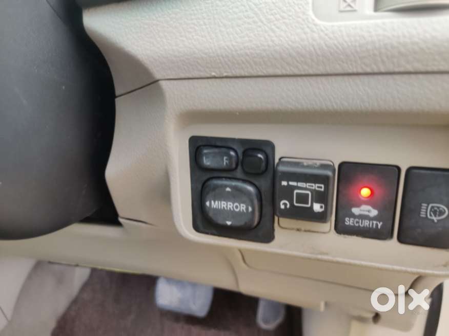Toyota Corolla Altis Vl, 2013, Cng & Hybrids