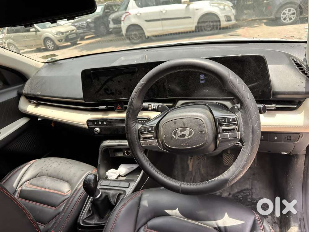 Hyundai Verna 1.5 Mpi Mt Sx (o), 2023, Petrol