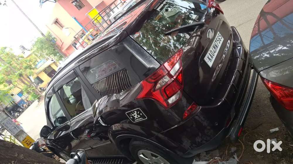 Mahindra Xuv500 W7 2019