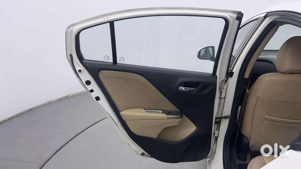 Honda City I-vtec S, 2016, Petrol