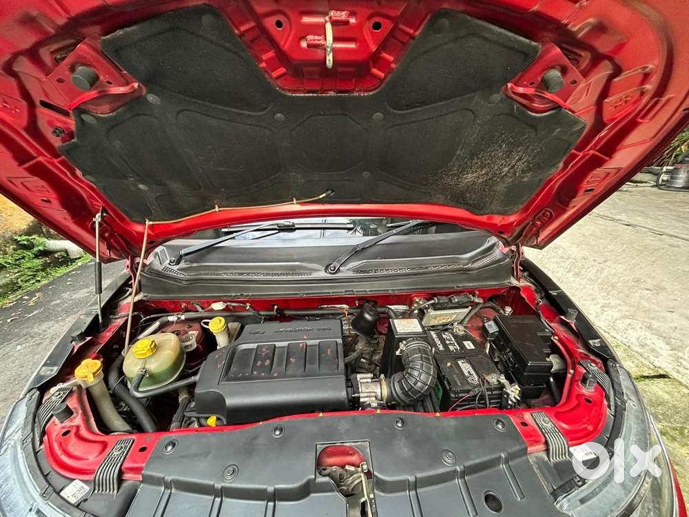 Mahindra Kuv 100 Mfalcon G80 K2 Plus, 2016, Petrol