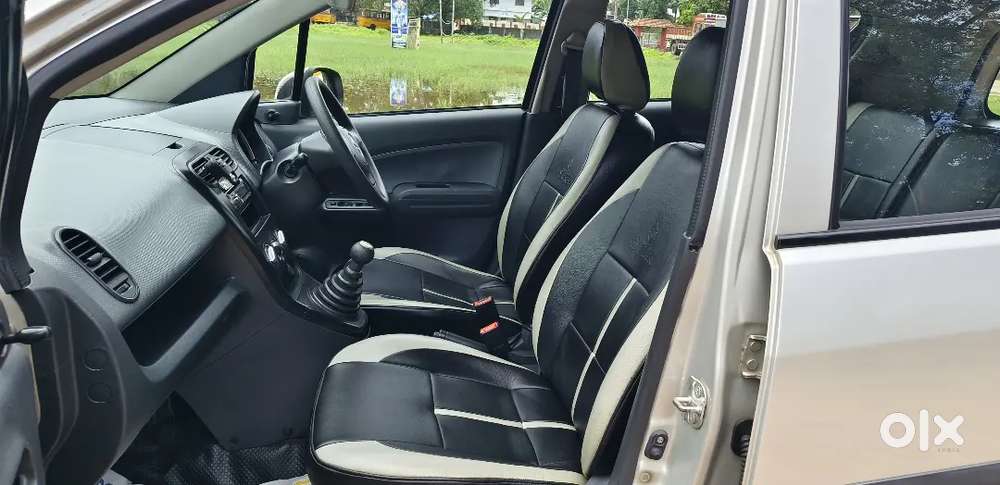 Maruti Suzuki Ritz Lxi, Bsiv,2012,petrol,second Owner