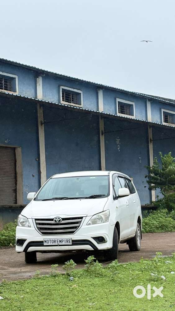 Toyota Innova 2.5 G (diesel) 8 Seater, 2013, Diesel