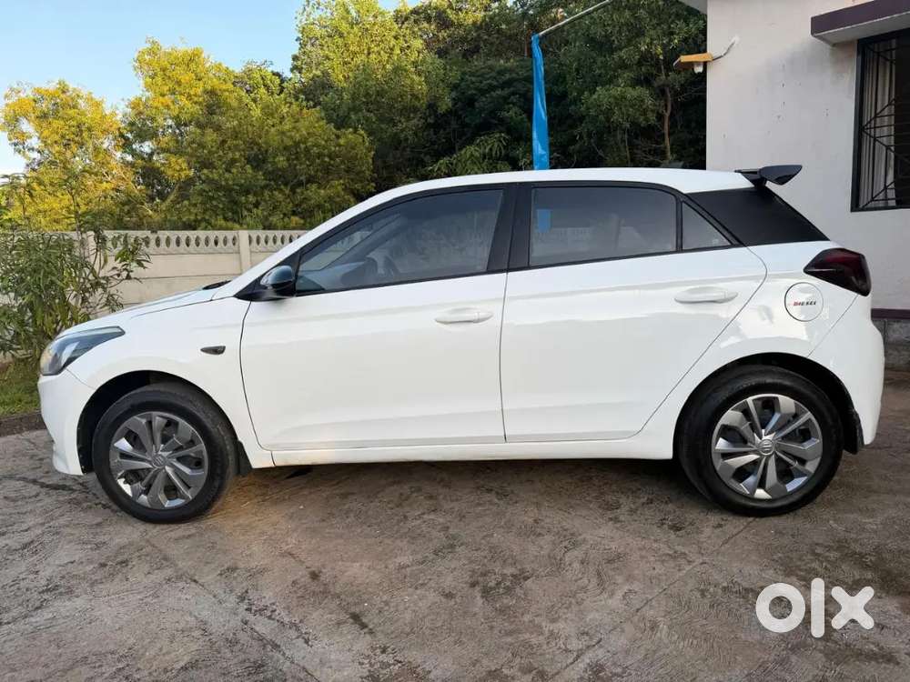Hyundai Elite I20 1.4 Plus 2015
