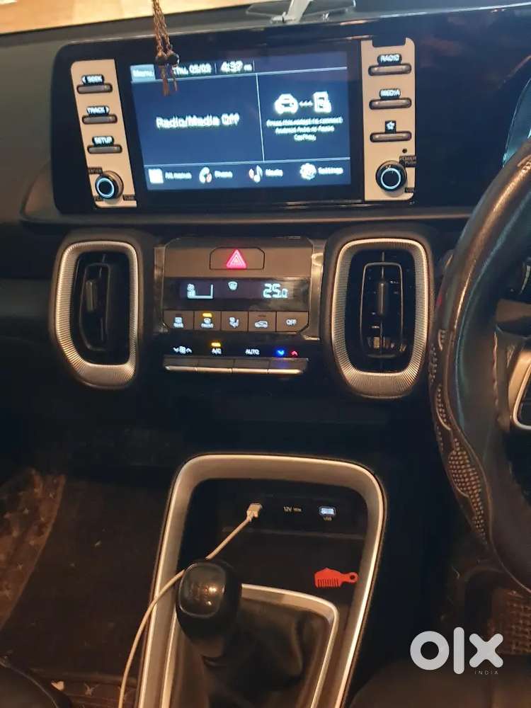 Kia Sonet 2024 Petrol 15000 Km Driven