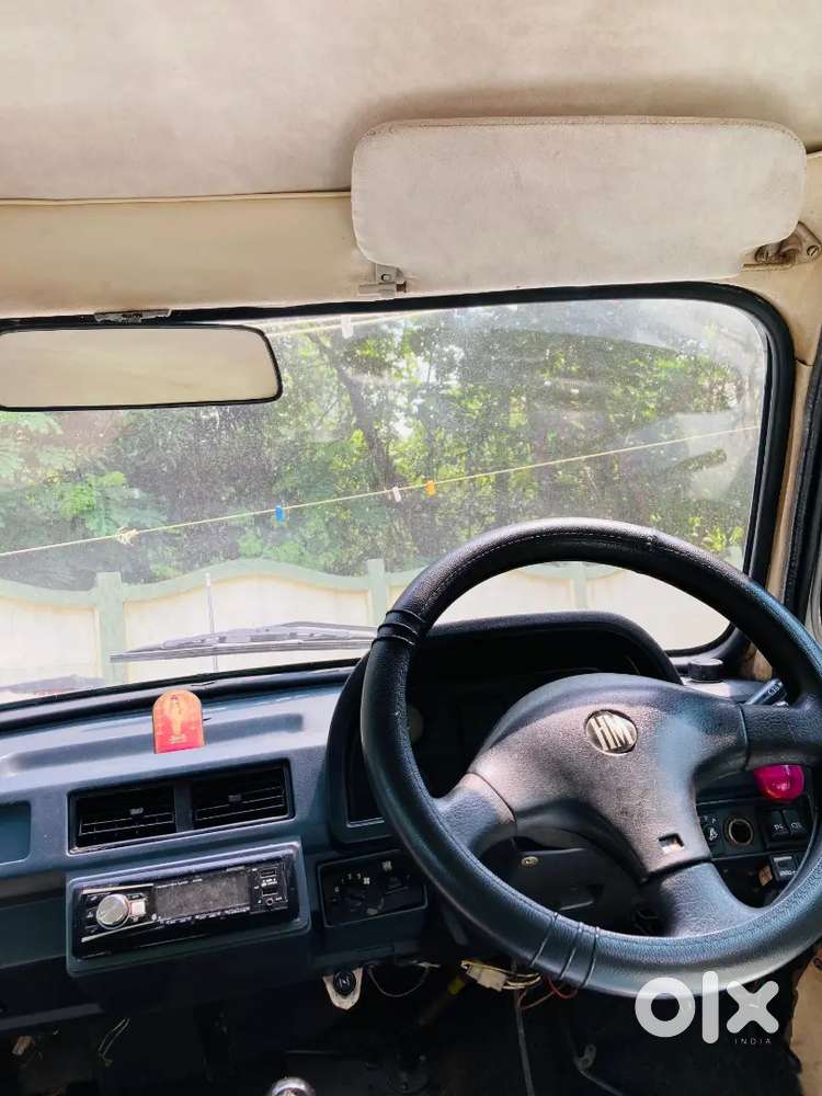 Ambassador 2004 Classic Nova