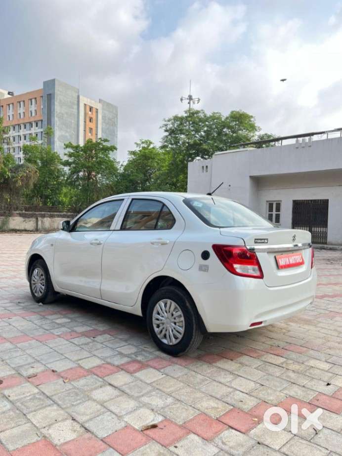 Maruti Suzuki Dzire 1.2 Tour S Cng, 2024, Petrol