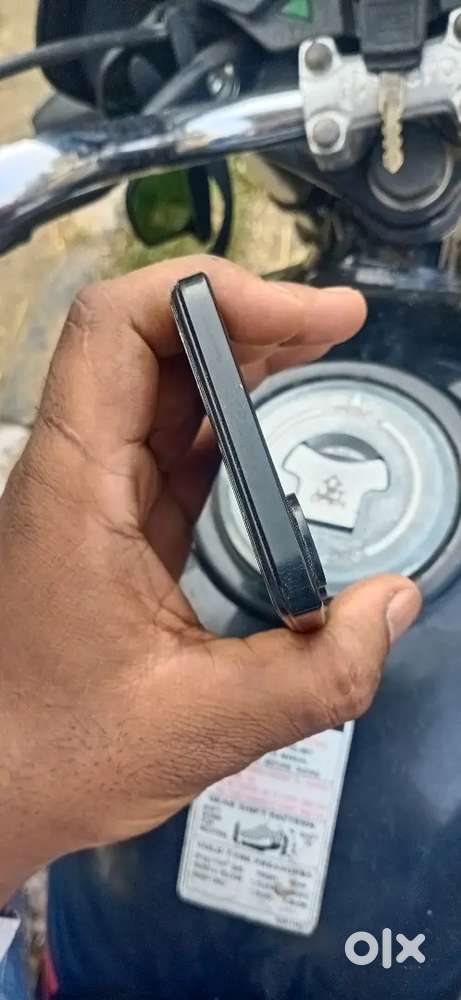 8, 256 gb price 10.500 thousand