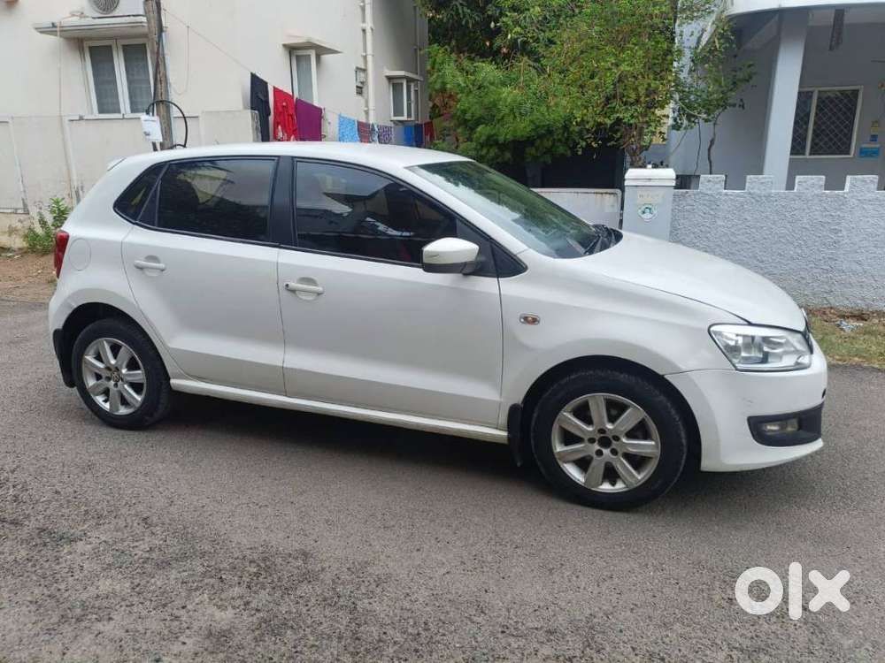 Volkswagen Polo Petrol Highline 1.6l, 2011, Diesel