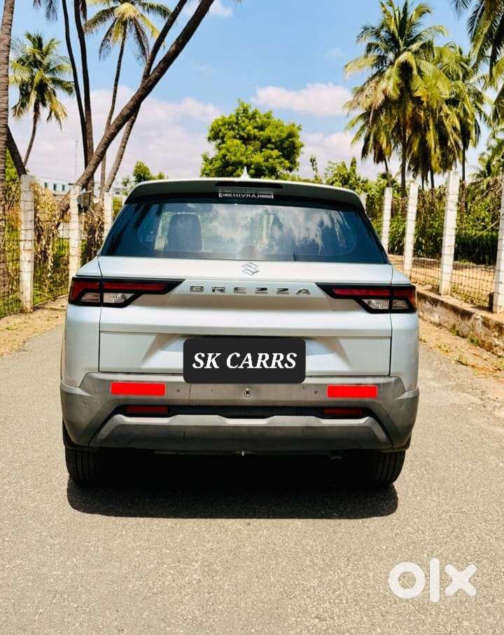 Maruti Suzuki Brezza 1.5 Lxi Smart Hybrid, 2025, Petrol