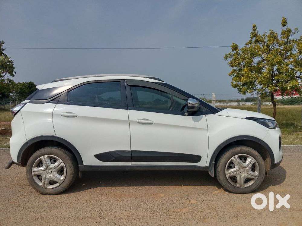 Tata Nexon 1.2 Revotron Xz, 2022, Petrol