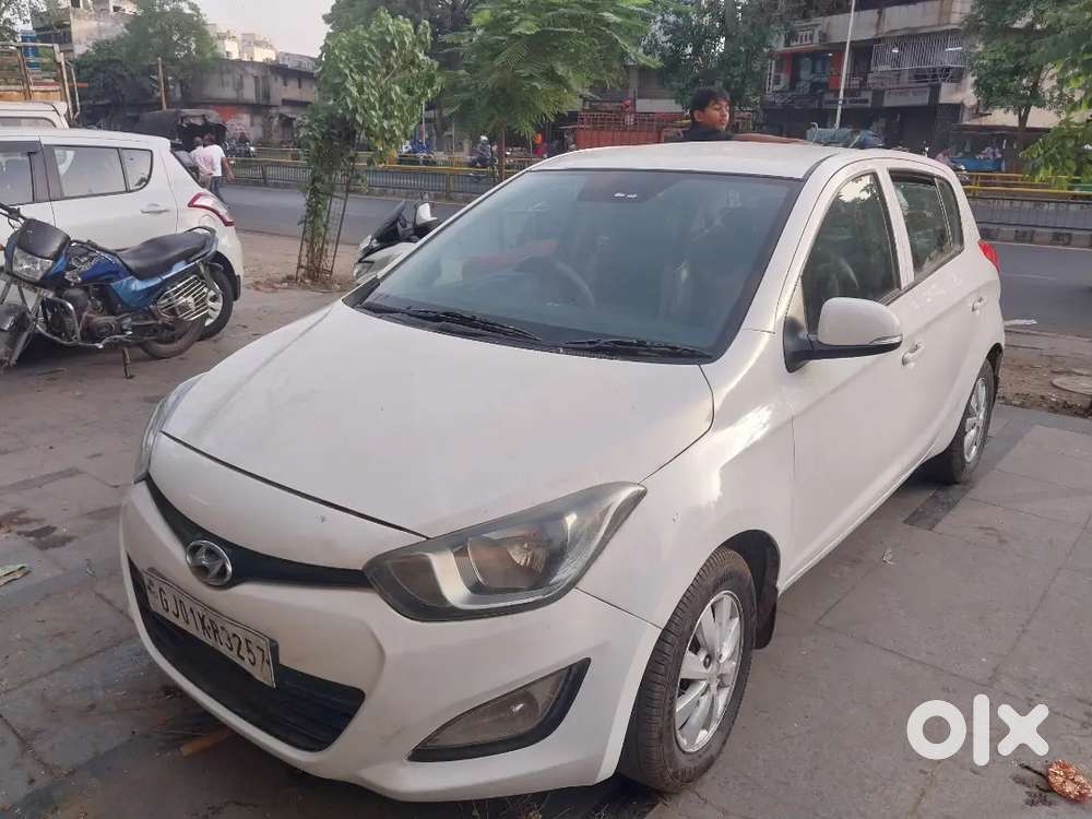Hyundai I20 2012 Diesel 80 Km Driven