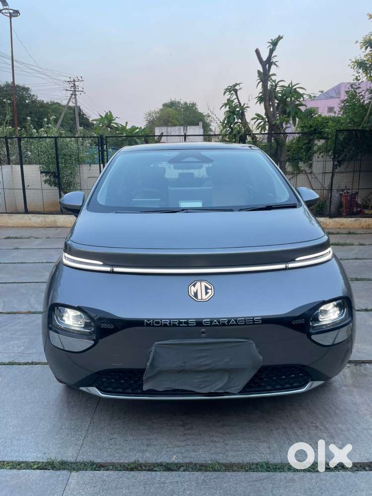 Mg Windsor Ev Exclusive 2025, Mint Condition And Fresh Insurance