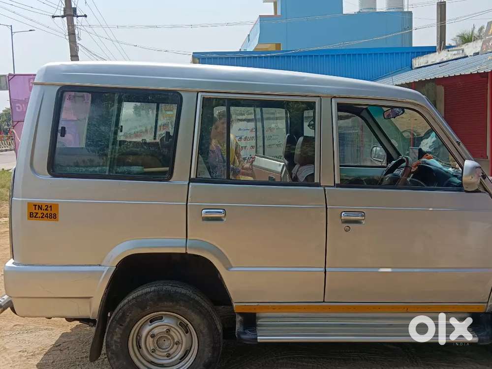 Tata Sumo Gold 2015
