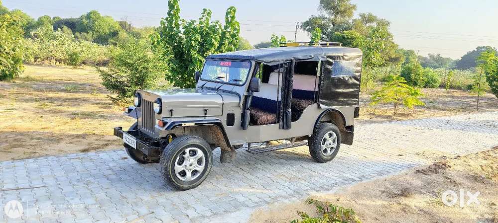 Mahindra Commander Jeep 2000 Model.