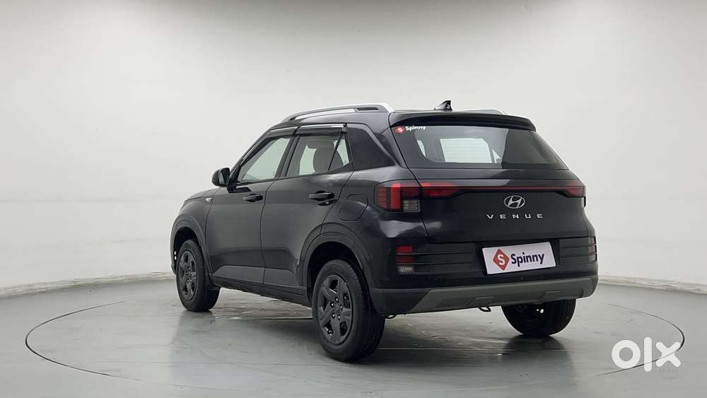 Hyundai Venue [2022-ongoing] 1.2 S, 2024, Petrol