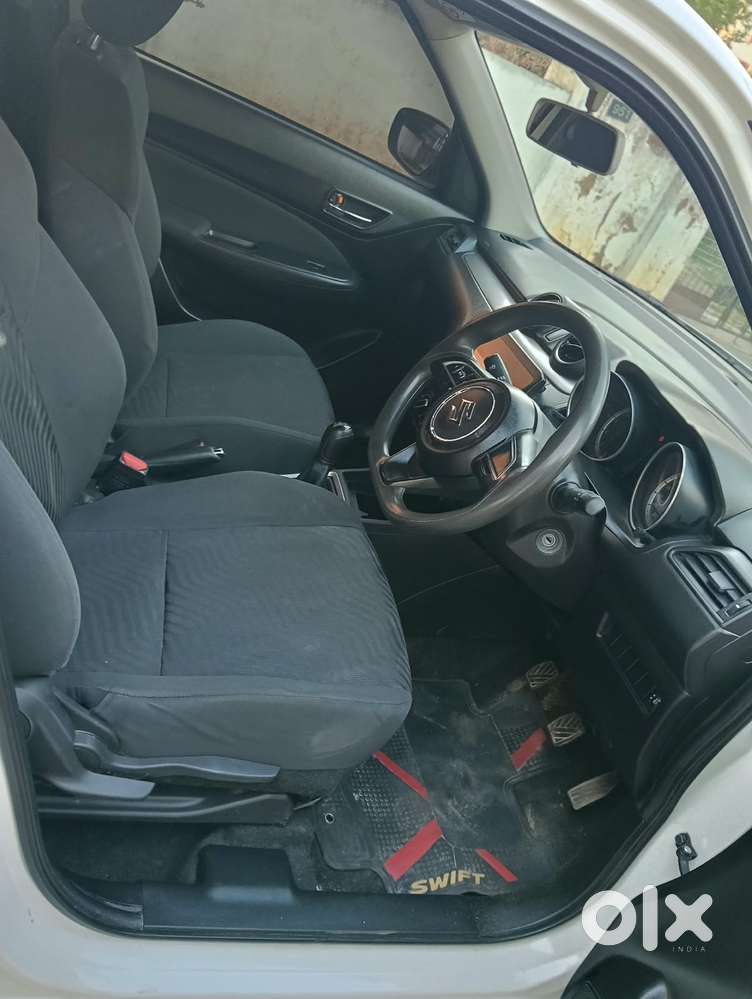 Maruti Suzuki Swift Vvt Vxi, 2022, Petrol