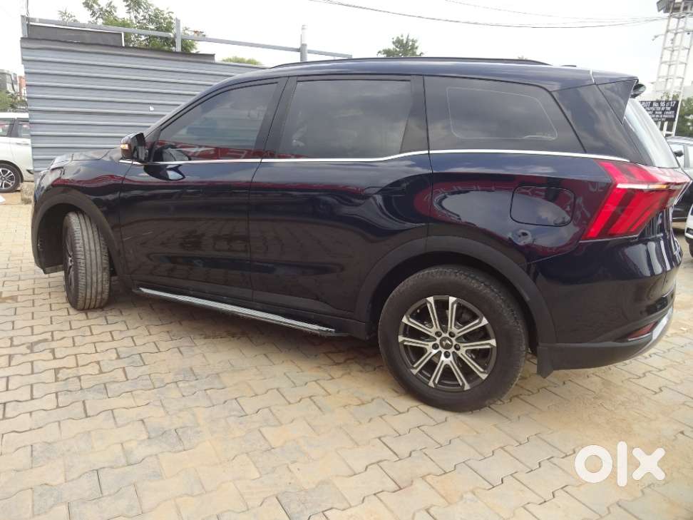 Mahindra Xuv700 2.2 Ax 5 Diesel At 7 Str, 2023, Diesel