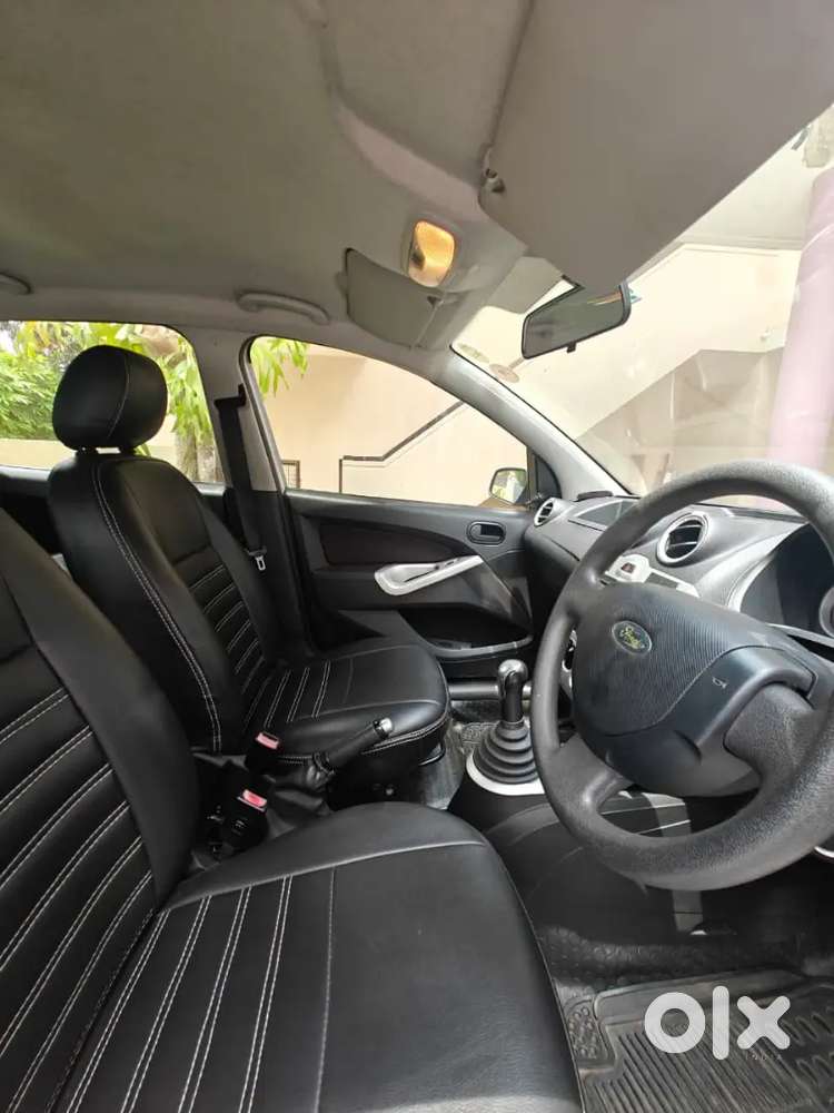 Ford Figo 1.2 Trend Petrol 2011