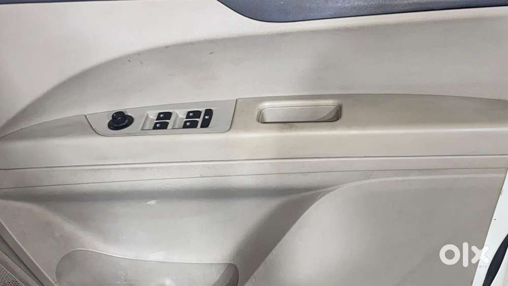 Mahindra Marazzo M4 8str, 2019, Diesel