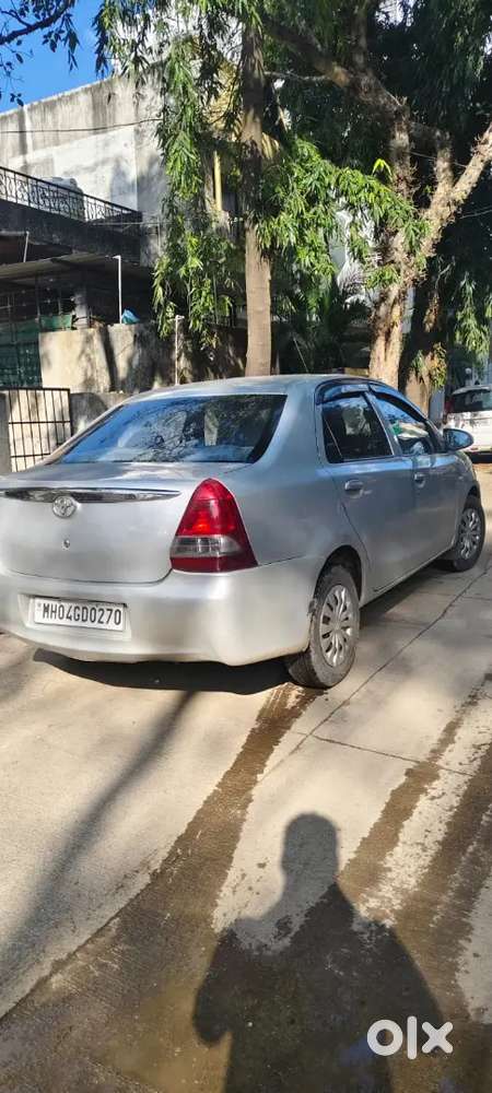 Toyota Etios 2013 Diesel 98000 Km Driven