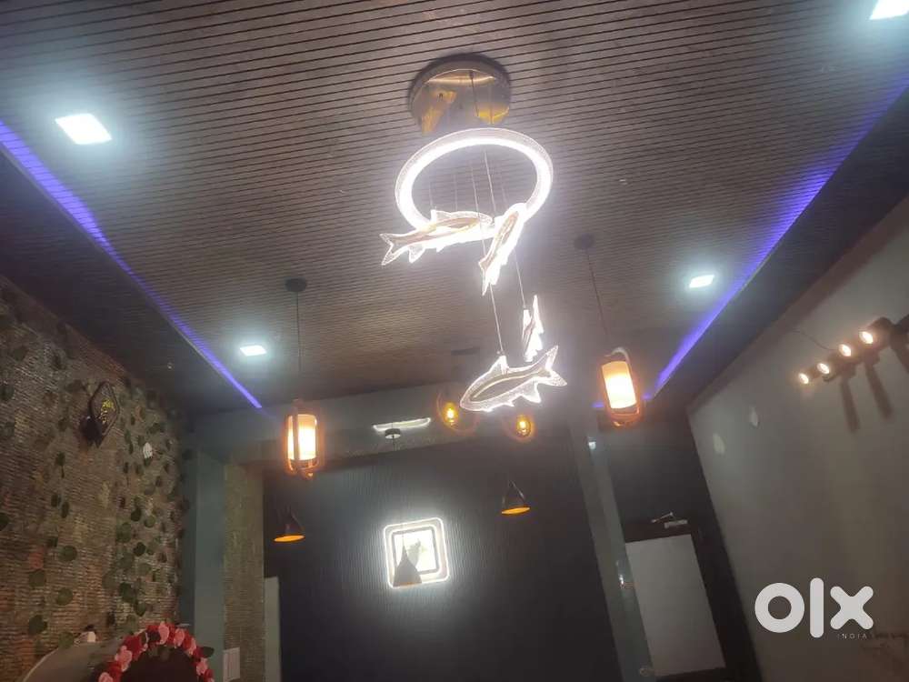 Cafe & restaurant furniture