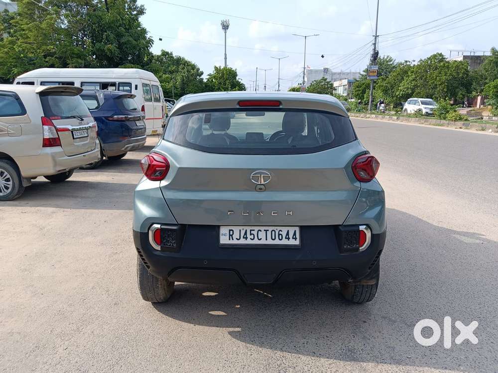 Tata Punch Accomplished, 2022, Petrol