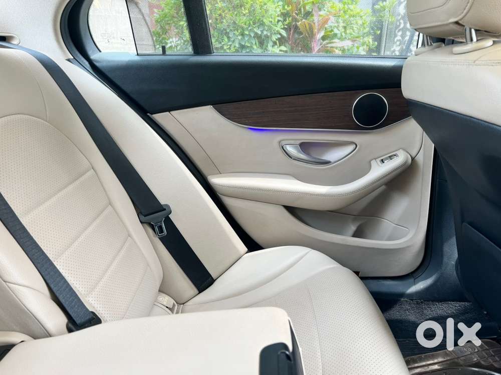 Mercedes-benz C-class 2019