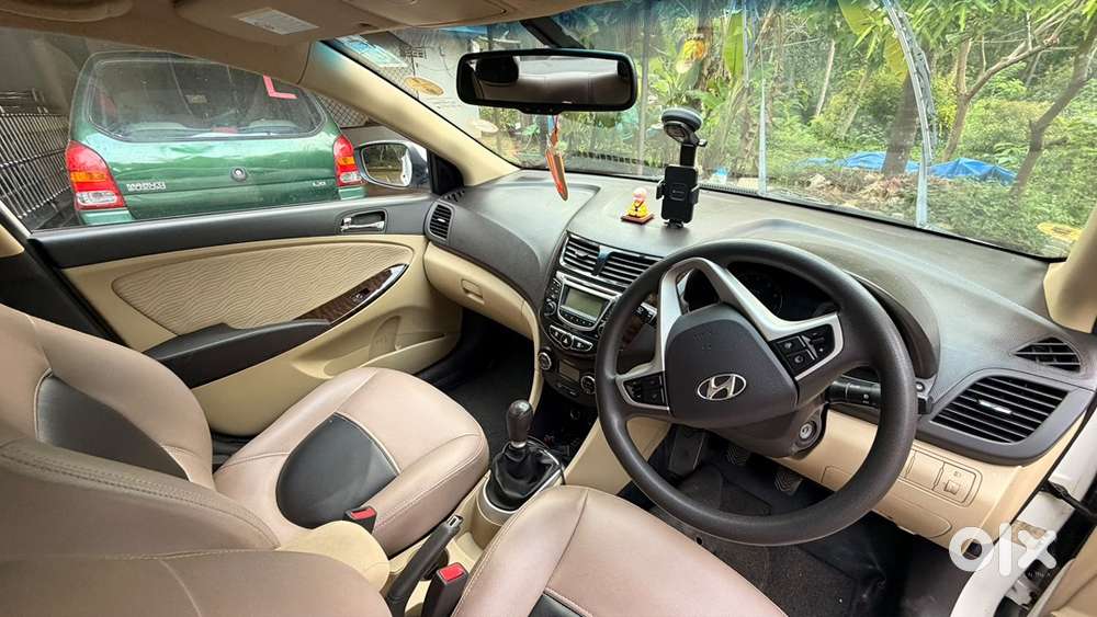 Hyundai Fluidic Verna 2014