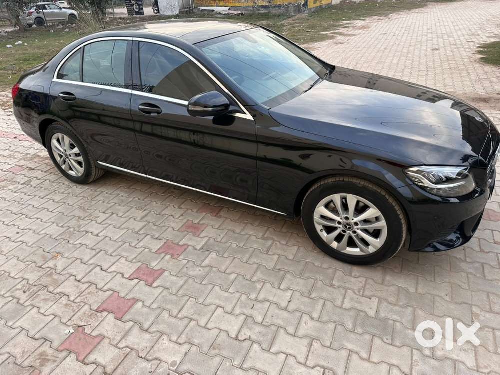 Mercedes-benz C-class 2021