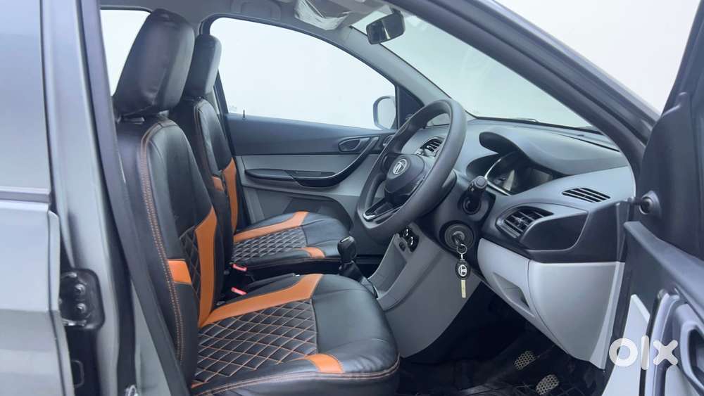 Tata Tiago Xe, 2020, Petrol
