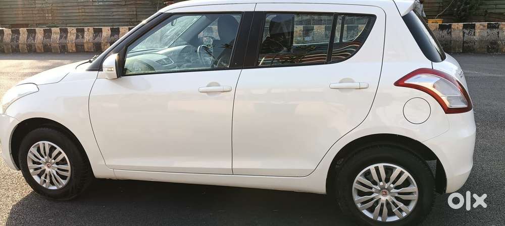 Maruti Suzuki Swift 1.2 Vxi (o), 2013, Petrol