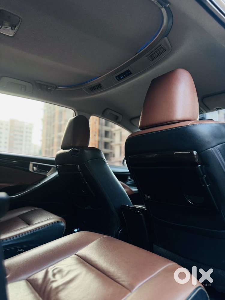 Toyota Innova Crysta 2.8 Zx At 7 Seater, 2019, Diesel