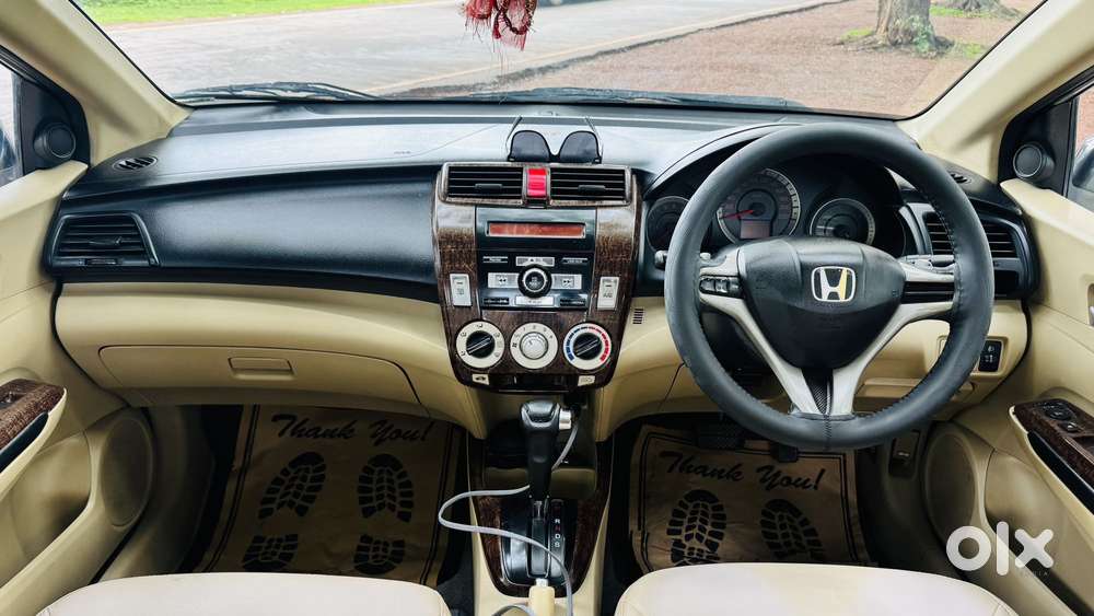 Honda City V At Exclusive, 2011, Petrol