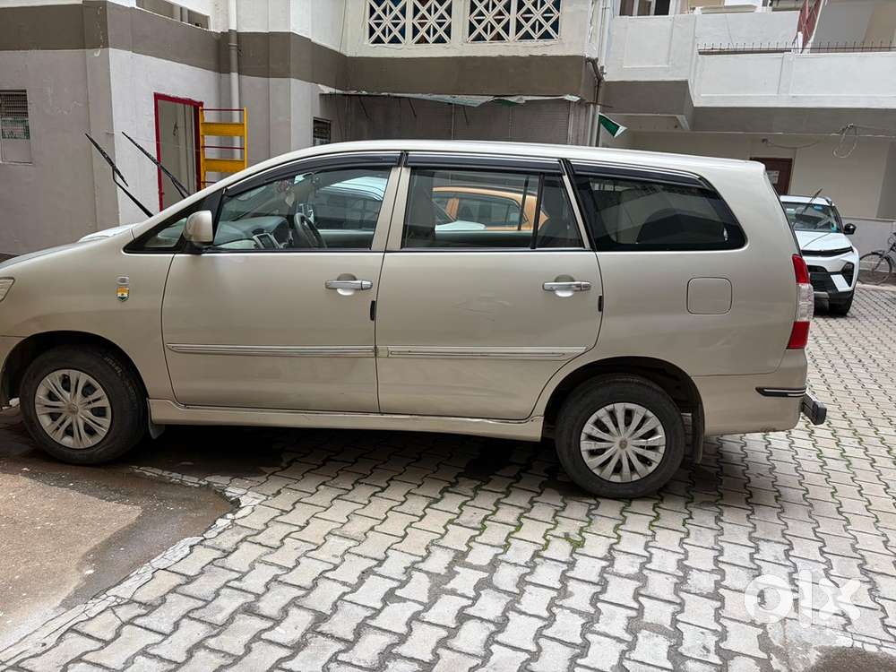 Army Officer Owned Toyota Innova Diesel Well Maintained