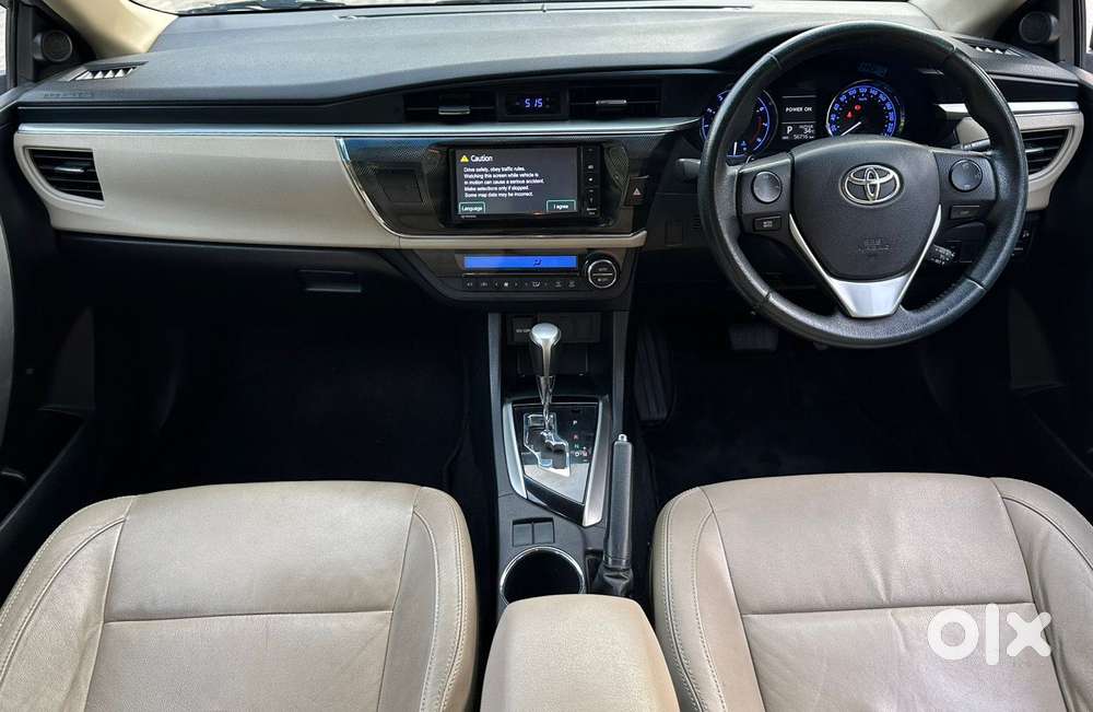 Toyota Corolla Altis Vl At, 2015, Petrol