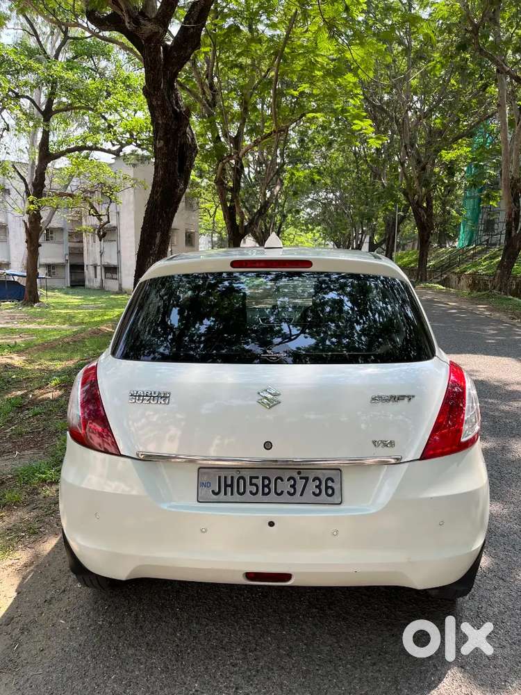 Maruti Suzuki Swift 2015 Petrol Well Maintained