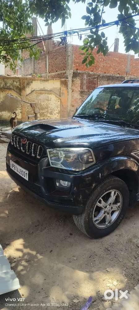 Mahindra Scorpio Classic S10