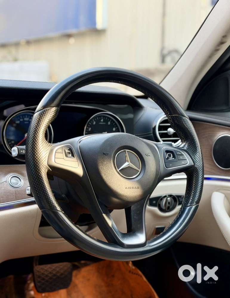 Mercedes-benz E-class E200 Lwb, 2017, Petrol