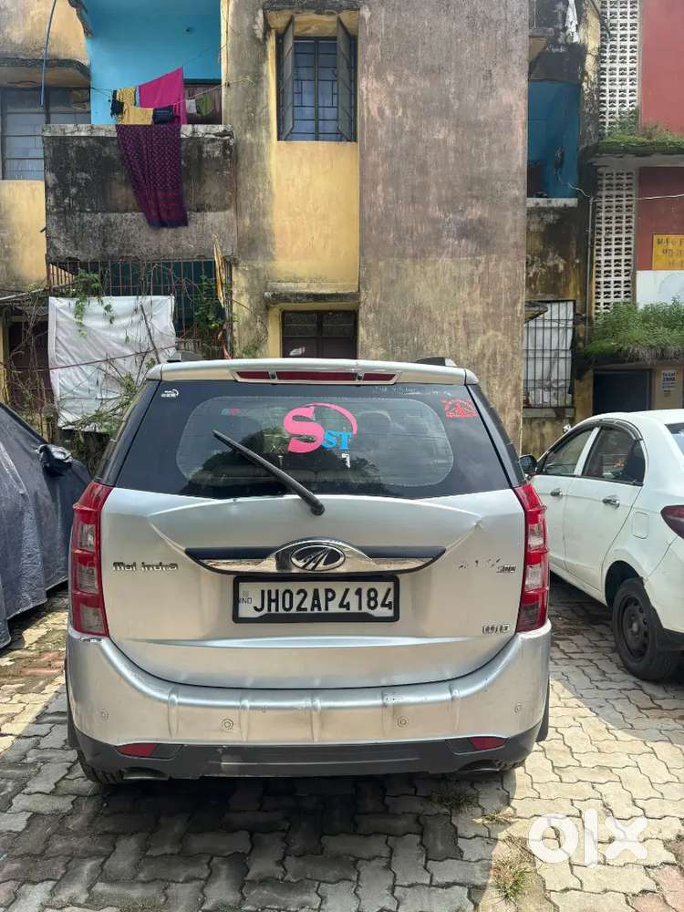 Mahindra Xuv500 2wd 2017