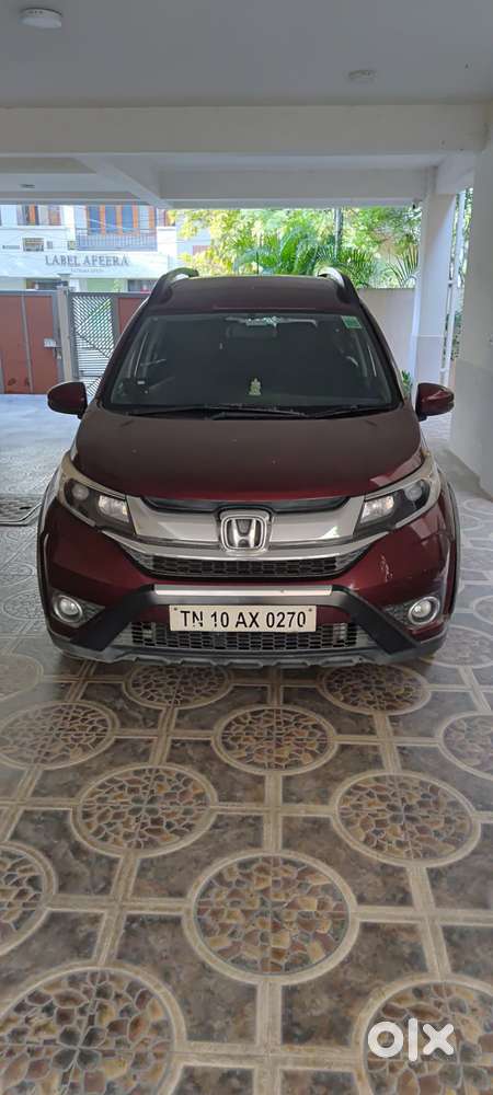 Honda Br-v V I-vtec Mt  2016  48000  Kms  C Red  Genuine Buyers