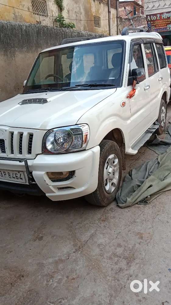 Mahindra Scorpio 2014 Petrol